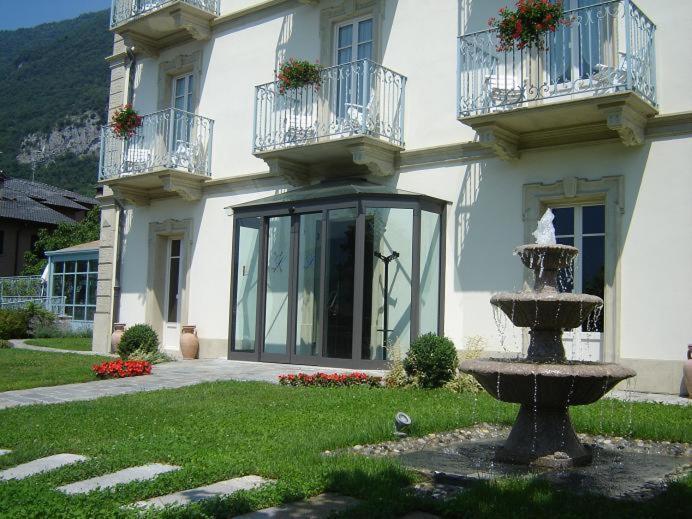 Hotel Lario Mezzegra Екстериор снимка